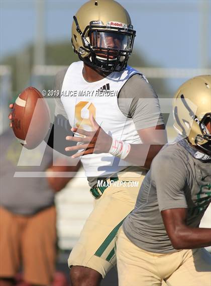 Thumbnail 3 in George Jenkins vs Nature Coast Tech (Spring Scrimmage)  photogallery.