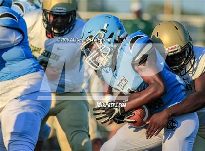 Thumbnail 1 in George Jenkins vs Nature Coast Tech (Spring Scrimmage)  photogallery.
