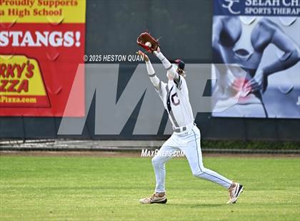 Thumbnail 2 in Coronado vs. La Jolla Country Day (National Classic) photogallery.