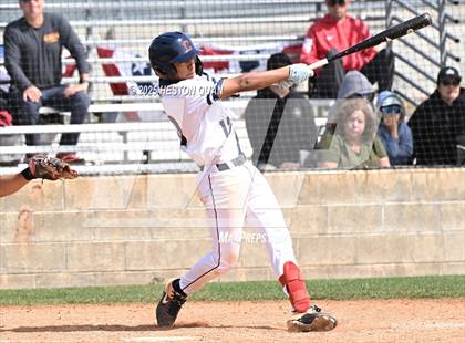 Thumbnail 2 in Coronado vs. La Jolla Country Day (National Classic) photogallery.