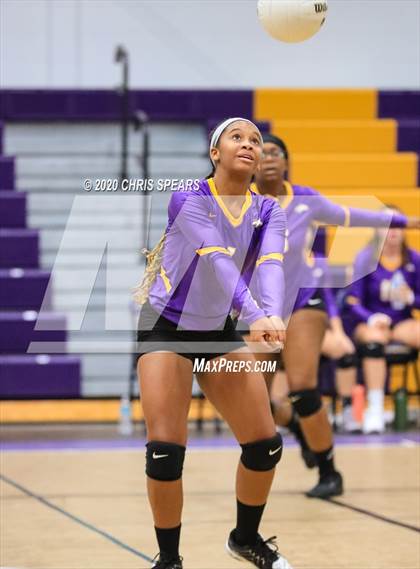Thumbnail 2 in St. John Lutheran @ Meadowbrook Academy photogallery.