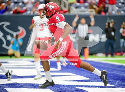 Thumbnail 3 in Katy vs North Shore (UIL 6A DI Regional Quarterfinal) photogallery.