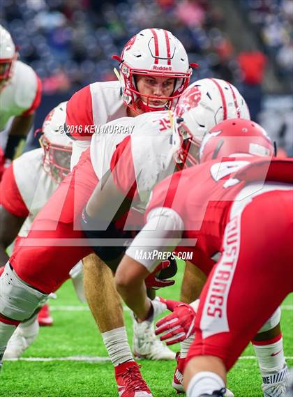 Thumbnail 2 in Katy vs North Shore (UIL 6A DI Regional Quarterfinal) photogallery.
