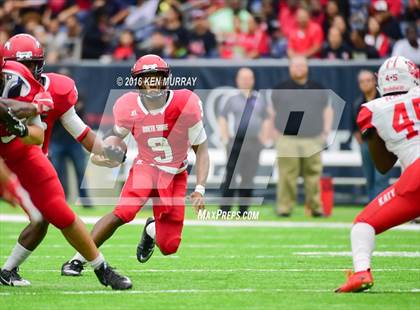 Thumbnail 3 in Katy vs North Shore (UIL 6A DI Regional Quarterfinal) photogallery.