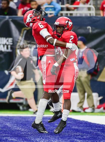 Thumbnail 1 in Katy vs North Shore (UIL 6A DI Regional Quarterfinal) photogallery.