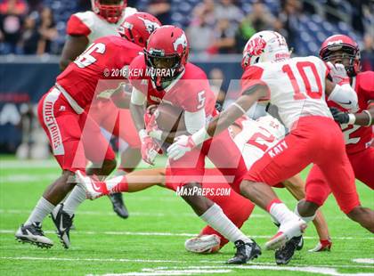 Thumbnail 2 in Katy vs North Shore (UIL 6A DI Regional Quarterfinal) photogallery.