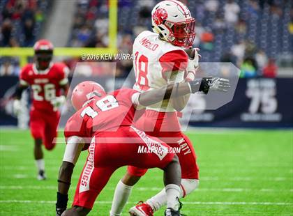Thumbnail 3 in Katy vs North Shore (UIL 6A DI Regional Quarterfinal) photogallery.