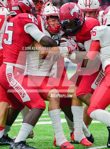 Thumbnail 3 in Katy vs North Shore (UIL 6A DI Regional Quarterfinal) photogallery.