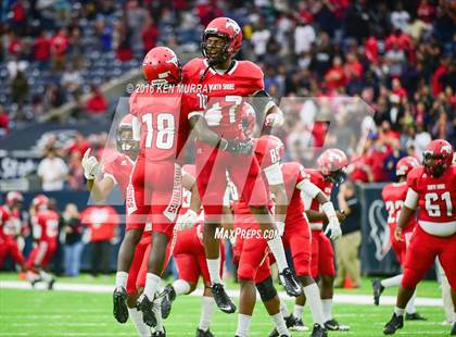 Thumbnail 3 in Katy vs North Shore (UIL 6A DI Regional Quarterfinal) photogallery.