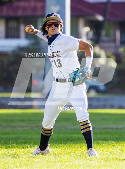 Thumbnail 3 in St. Louis vs Punahou photogallery.