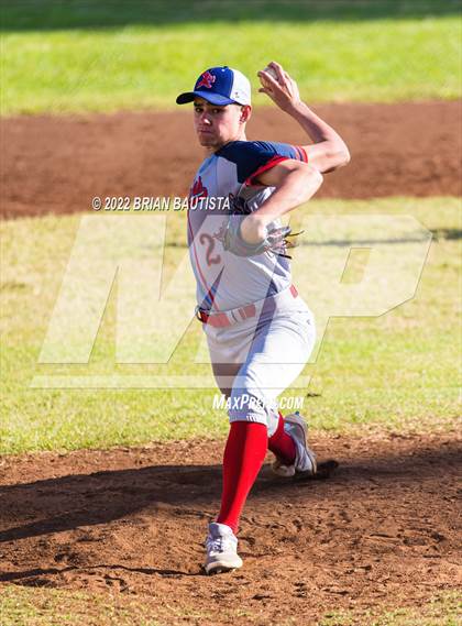 Thumbnail 3 in St. Louis vs Punahou photogallery.