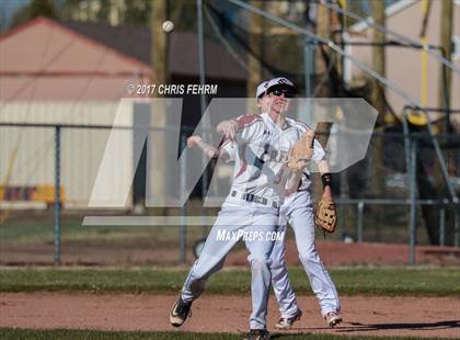 Thumbnail 1 in Falcon @ Sand Creek photogallery.