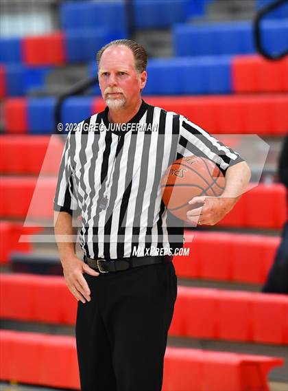 Thumbnail 1 in St. Vincent De Paul vs Rancho Cotate photogallery.