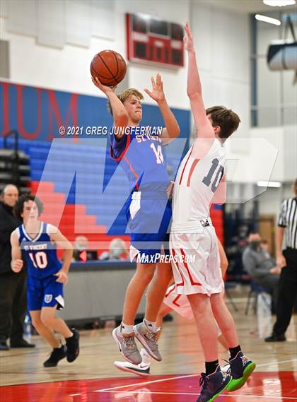 Thumbnail 3 in St. Vincent De Paul vs Rancho Cotate photogallery.