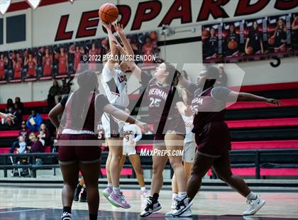 Thumbnail 1 in Sherman vs Lovejoy photogallery.