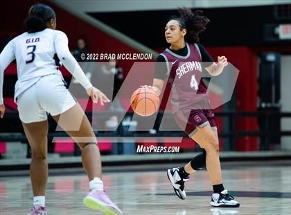Thumbnail 1 in Sherman vs Lovejoy photogallery.