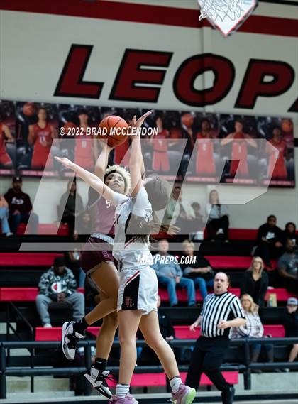 Thumbnail 3 in Sherman vs Lovejoy photogallery.