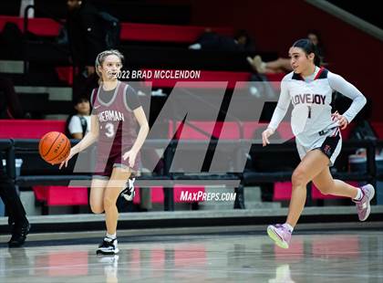 Thumbnail 2 in Sherman vs Lovejoy photogallery.