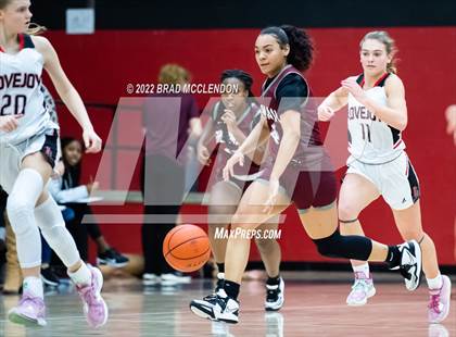 Thumbnail 1 in Sherman vs Lovejoy photogallery.