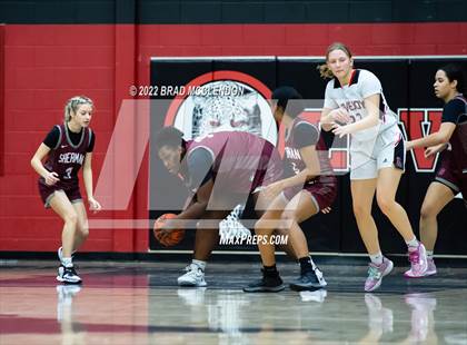 Thumbnail 3 in Sherman vs Lovejoy photogallery.