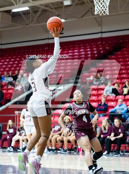 Thumbnail 1 in Sherman vs Lovejoy photogallery.