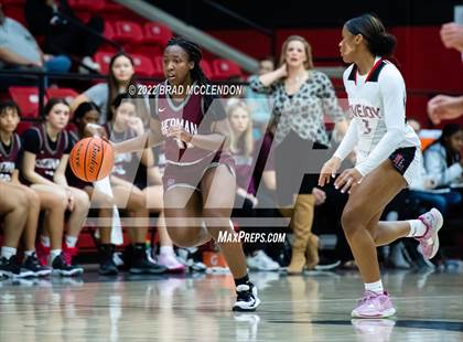 Thumbnail 2 in Sherman vs Lovejoy photogallery.