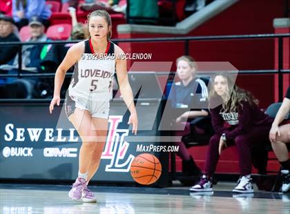 Thumbnail 1 in Sherman vs Lovejoy photogallery.