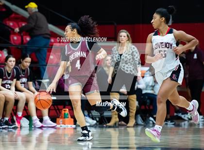 Thumbnail 2 in Sherman vs Lovejoy photogallery.
