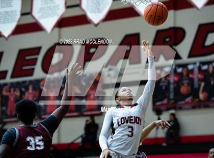 Thumbnail 2 in Sherman vs Lovejoy photogallery.