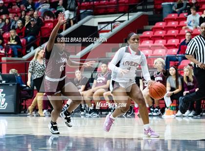 Thumbnail 2 in Sherman vs Lovejoy photogallery.