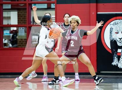 Thumbnail 3 in Sherman vs Lovejoy photogallery.