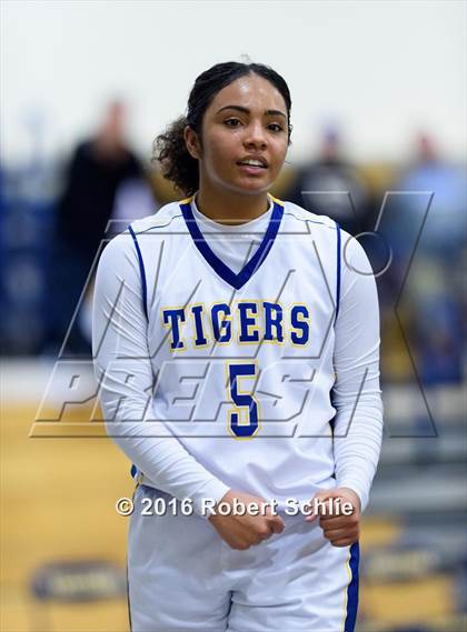 Thumbnail 1 in Inderkum vs. Ponderosa (Trojan Toss-Up) photogallery.