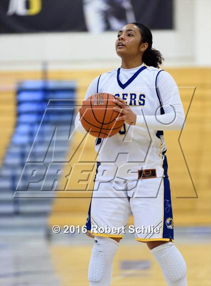 Thumbnail 2 in Inderkum vs. Ponderosa (Trojan Toss-Up) photogallery.