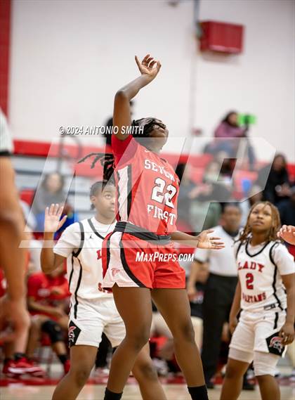 Thumbnail 2 in Seventy-First @ Southern Durham (NCHSAA 3A Round 2) photogallery.