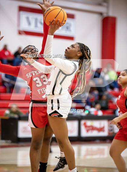 Thumbnail 1 in Seventy-First @ Southern Durham (NCHSAA 3A Round 2) photogallery.