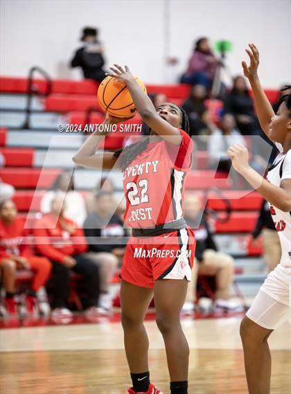 Thumbnail 3 in Seventy-First @ Southern Durham (NCHSAA 3A Round 2) photogallery.