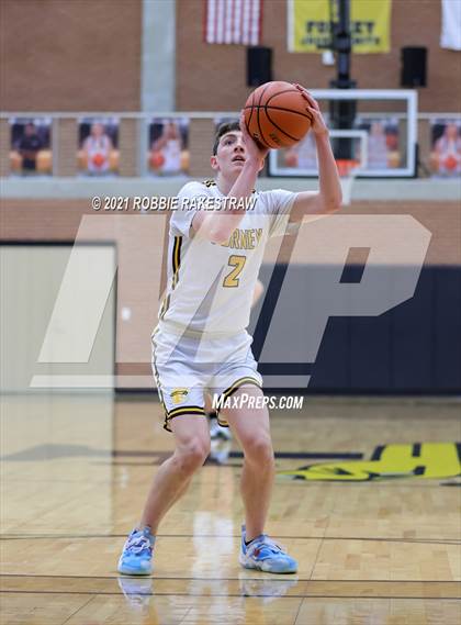 Thumbnail 2 in Forney vs Waco (Forney ISD Winter Classic) photogallery.