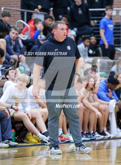 Thumbnail 2 in Forney vs Waco (Forney ISD Winter Classic) photogallery.