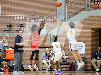 Thumbnail 2 in Forney vs Waco (Forney ISD Winter Classic) photogallery.
