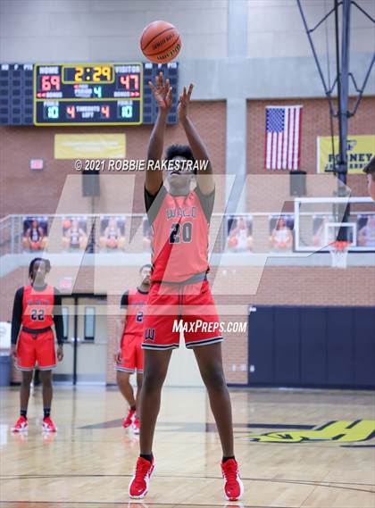 Thumbnail 3 in Forney vs Waco (Forney ISD Winter Classic) photogallery.