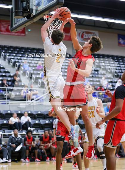 Thumbnail 3 in Forney vs Waco (Forney ISD Winter Classic) photogallery.