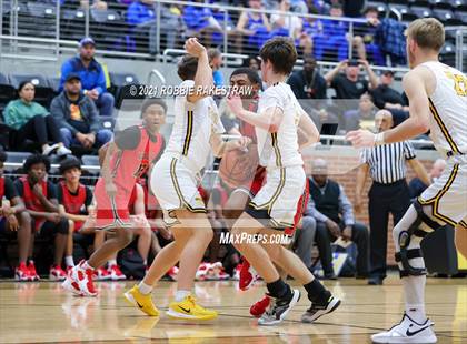 Thumbnail 2 in Forney vs Waco (Forney ISD Winter Classic) photogallery.