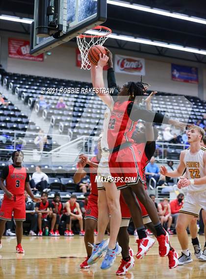 Thumbnail 2 in Forney vs Waco (Forney ISD Winter Classic) photogallery.