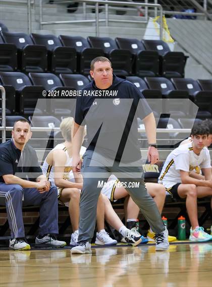 Thumbnail 1 in Forney vs Waco (Forney ISD Winter Classic) photogallery.