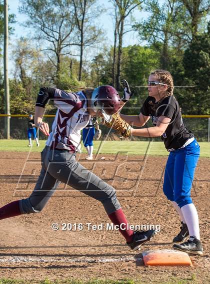 Thumbnail 3 in Hector @ Perryville photogallery.