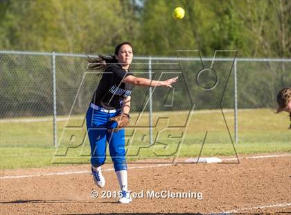 Thumbnail 3 in Hector @ Perryville photogallery.