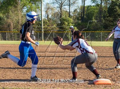 Thumbnail 3 in Hector @ Perryville photogallery.
