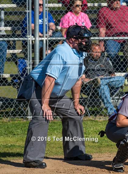 Thumbnail 1 in Hector @ Perryville photogallery.