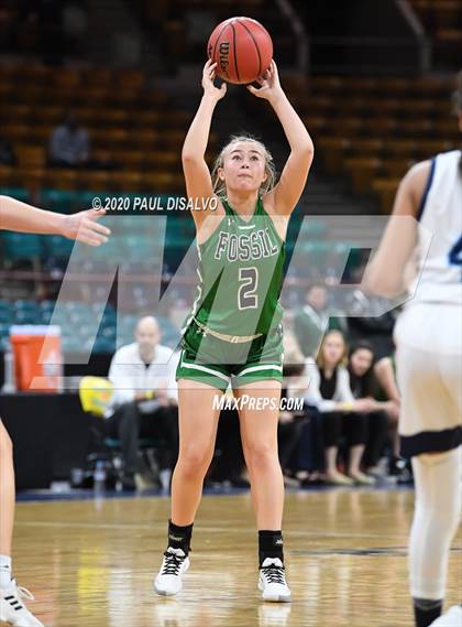 Thumbnail 1 in Valor Christian vs. Fossil Ridge (CHSAA 5A Great 8) photogallery.