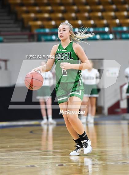 Thumbnail 2 in Valor Christian vs. Fossil Ridge (CHSAA 5A Great 8) photogallery.